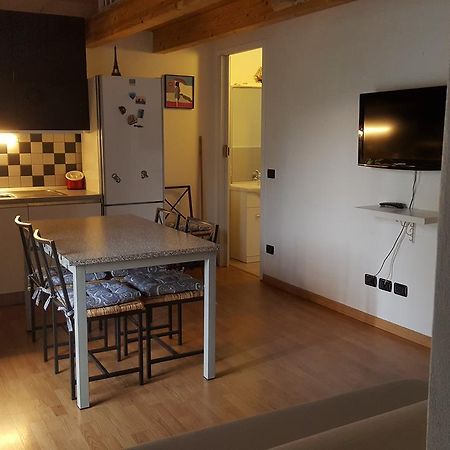 Apartment Regina Uno Комо Екстериор снимка